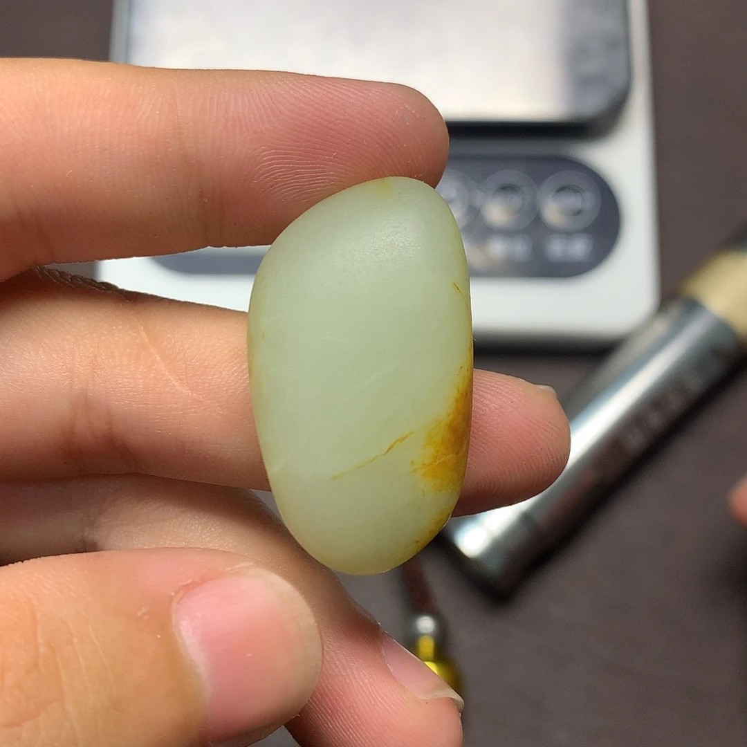 和田玉（糖玉）未镶嵌挂件