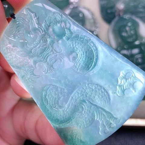 【闪购商品】颈饰未镶嵌翡翠