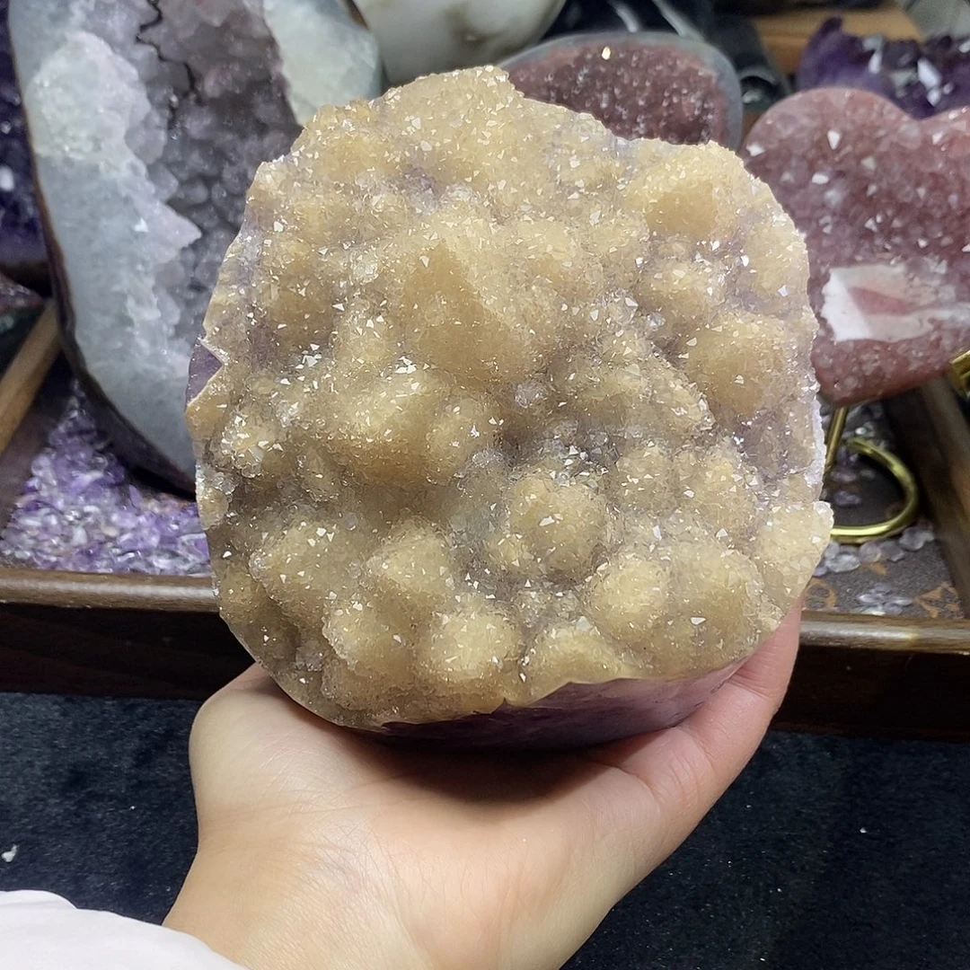 紫晶未镶嵌大型摆件（非配饰）