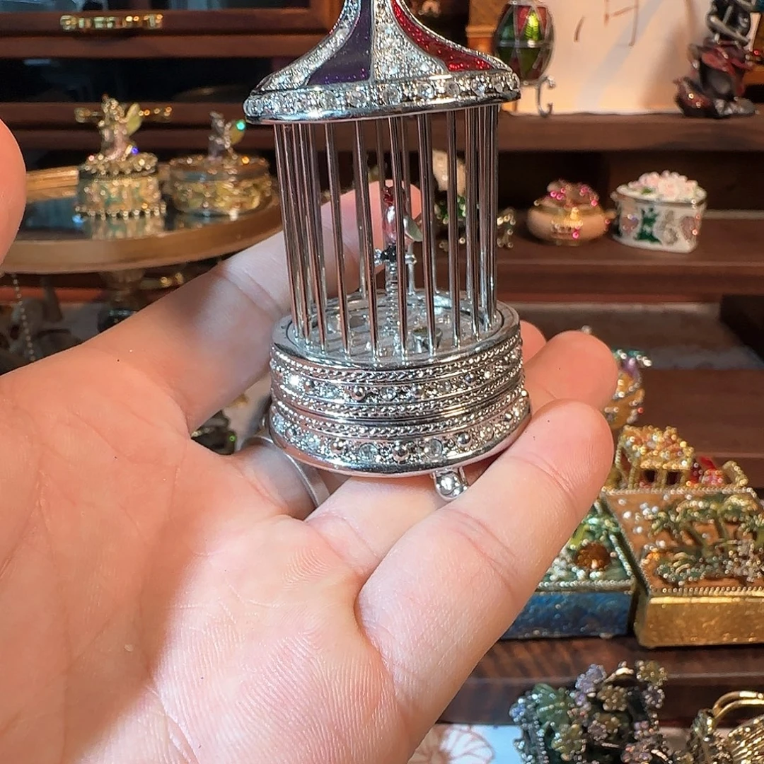 手工制品请勿吹毛求疵