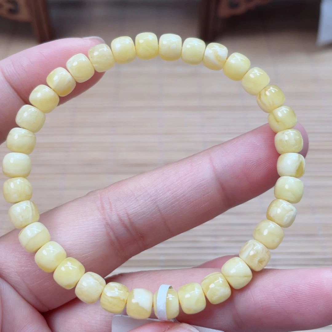 蜜蜡未镶嵌裸石蜜蜡