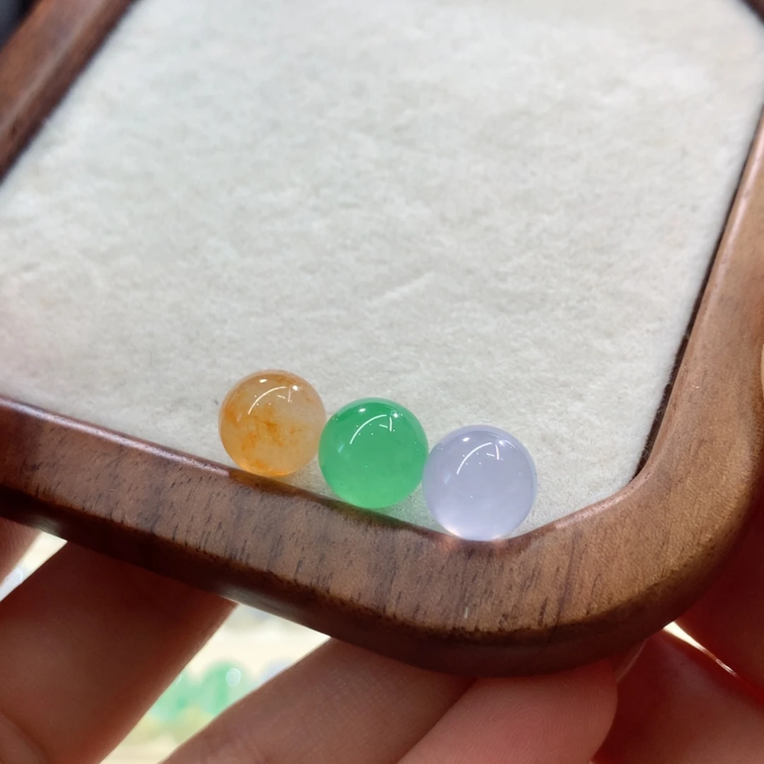 翡翠散珠高冰卡9.5