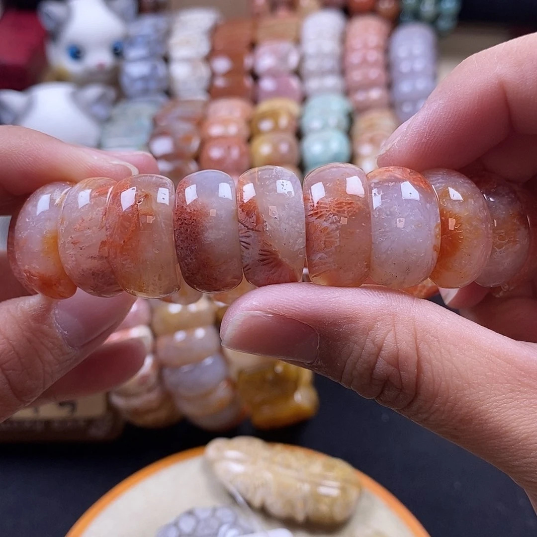 硅化珊瑚（珊瑚玉）手牌未镶嵌42