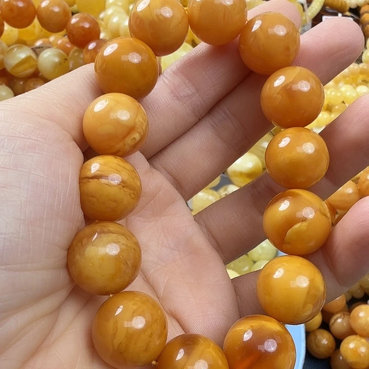 琥珀未镶嵌珠宝奇石