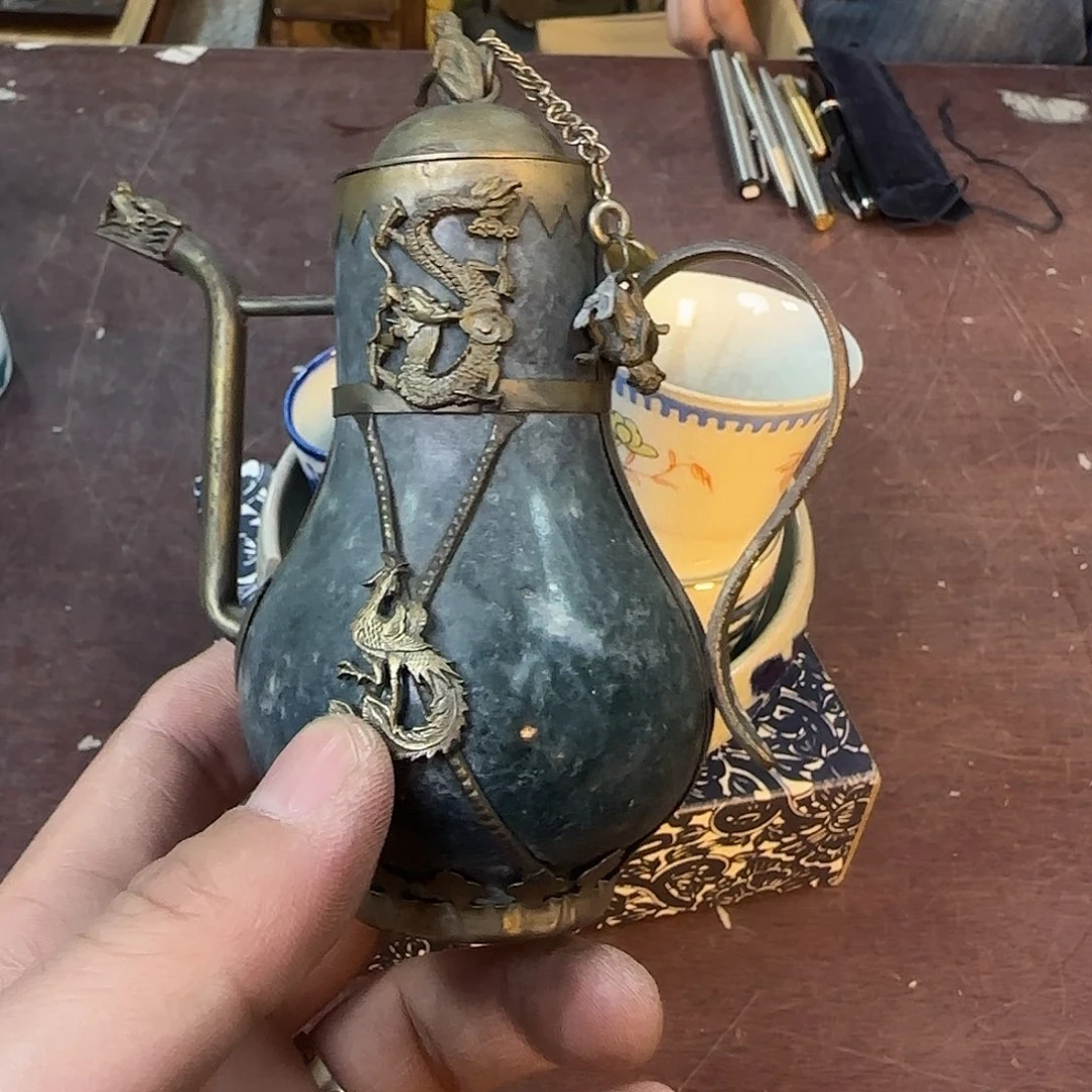 紫砂瑾煜古美术，欢迎各位老板卡*掐