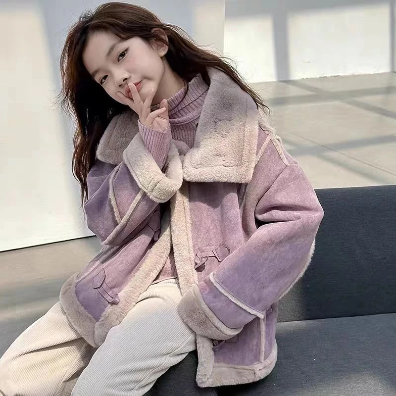 女童紫色柔软皮毛一体外套冬季2024新款儿童加绒仿麂皮绒拼接上衣