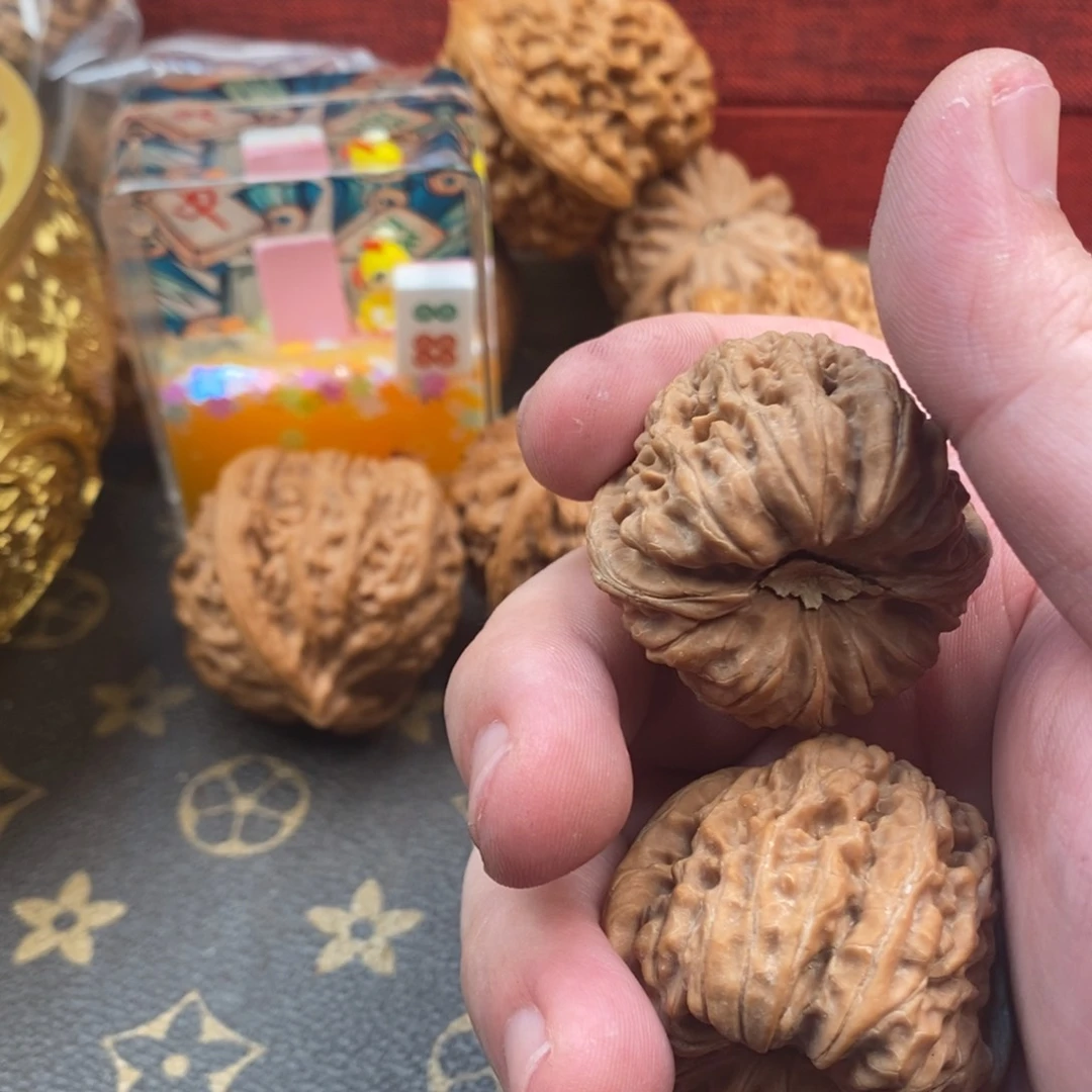 文玩核桃吊坠文玩核桃