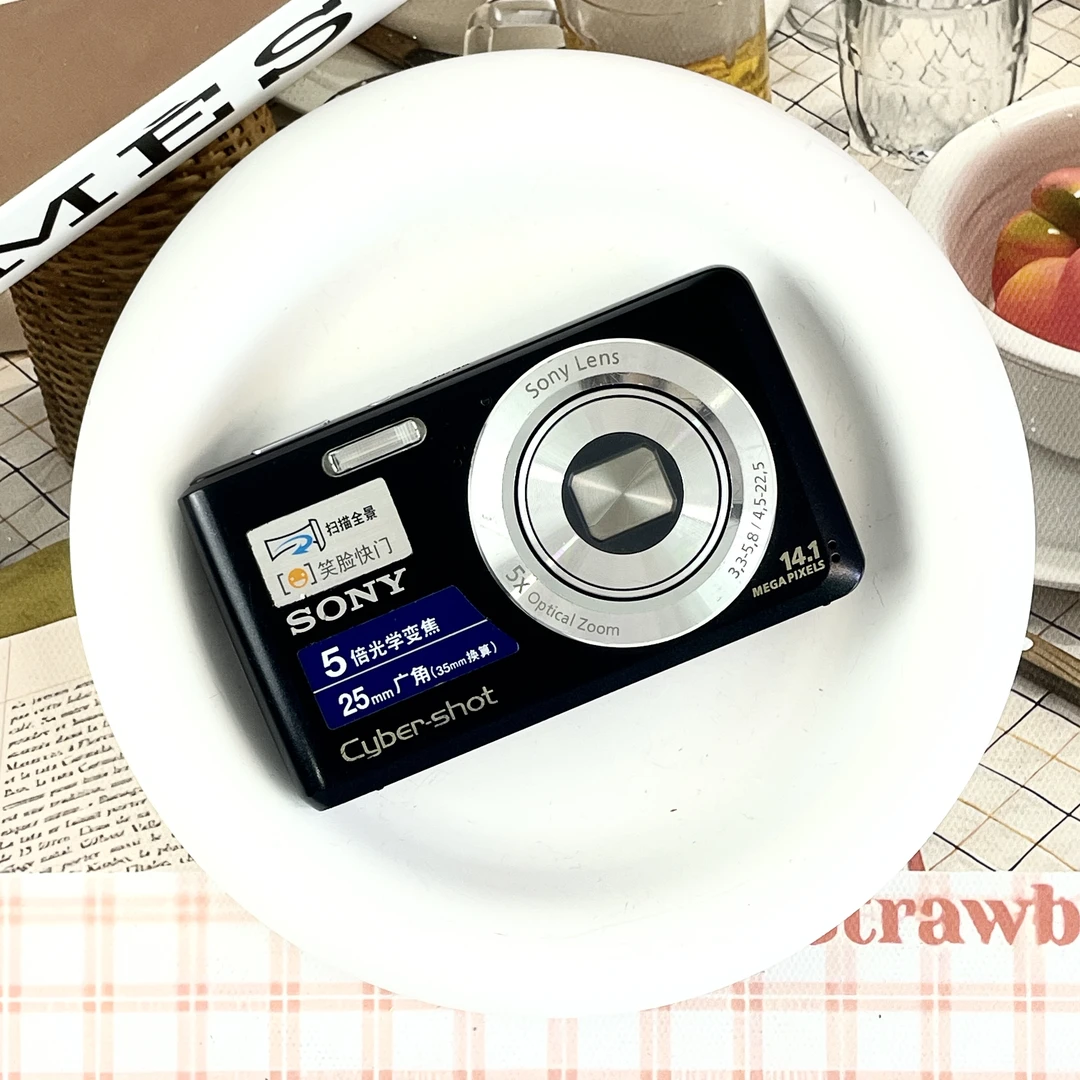9新 Sony/索尼 W520黑色1410w像素 五倍变焦 no退no换复古