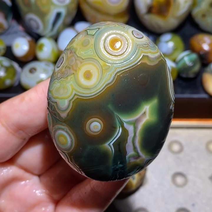 玛瑙/玉髓未镶嵌珠宝半成品
