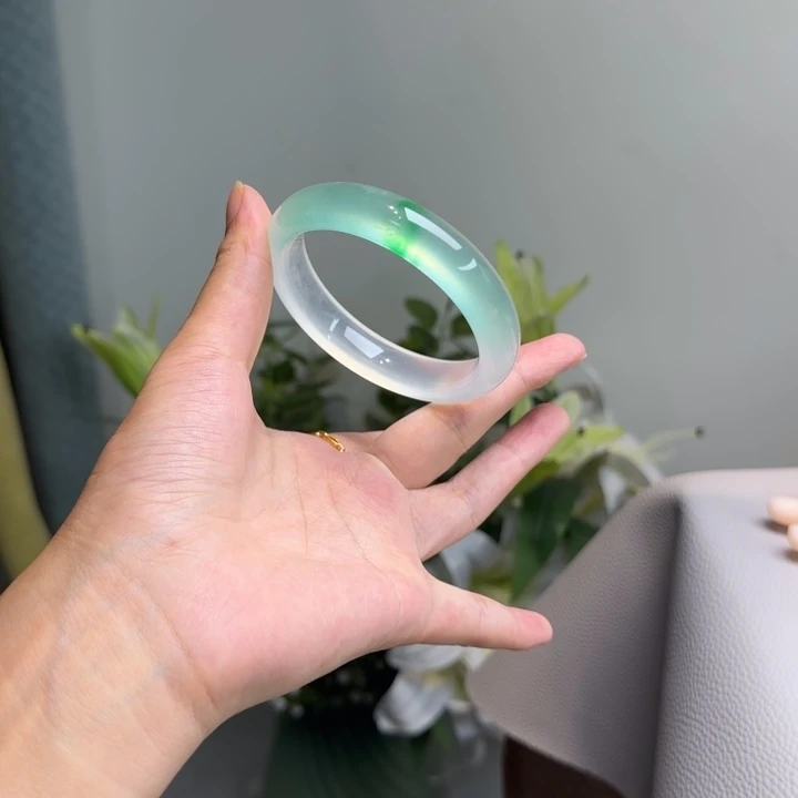 有机玻璃好**团时尚冰飘花手镯