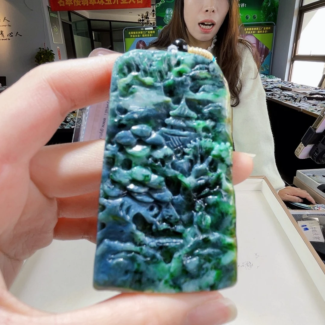 颈饰未镶嵌翡翠翡翠