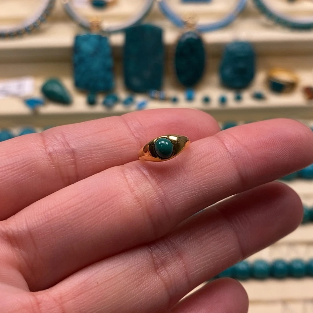 绿松石18K金镶嵌珠宝奇石内径8.4外径11卡环搭配10-11串