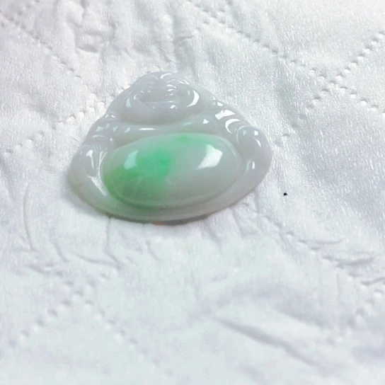 定制翡翠未镶嵌封**忆吊坠