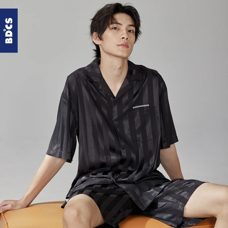 半岛城市冰丝睡衣男士夏季短袖薄款可外穿夏款高级感家居服男套装