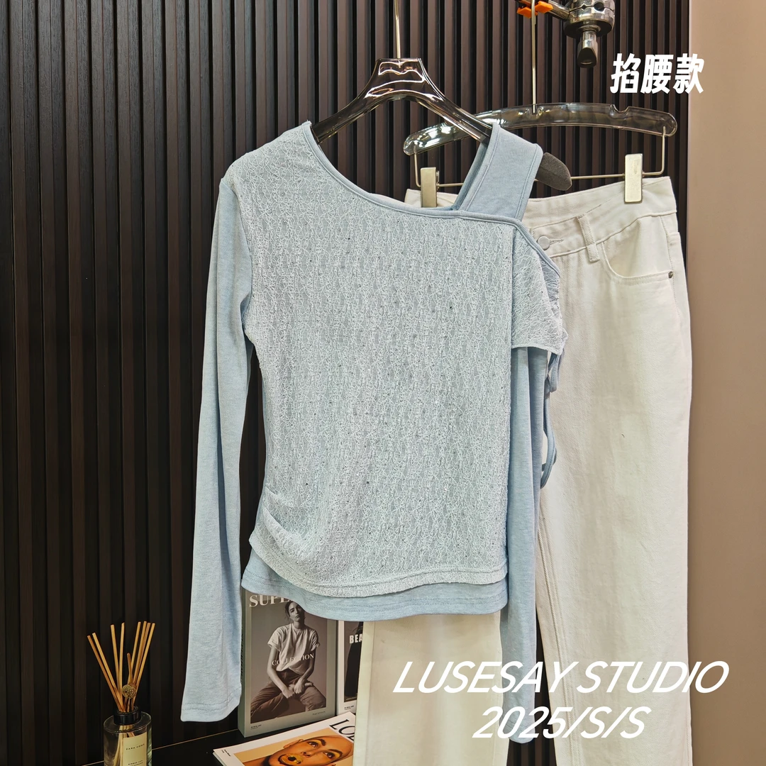 LUSESAY 斜肩网纱烫钻设计 秋冬2025新款 长袖t恤女百搭显瘦上衣