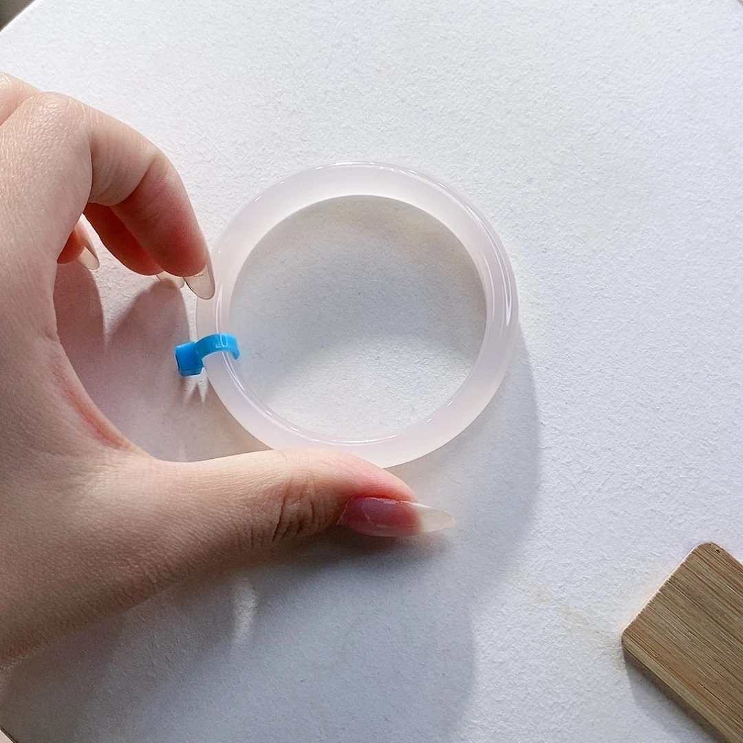 手镯玛瑙/玉髓未镶嵌53