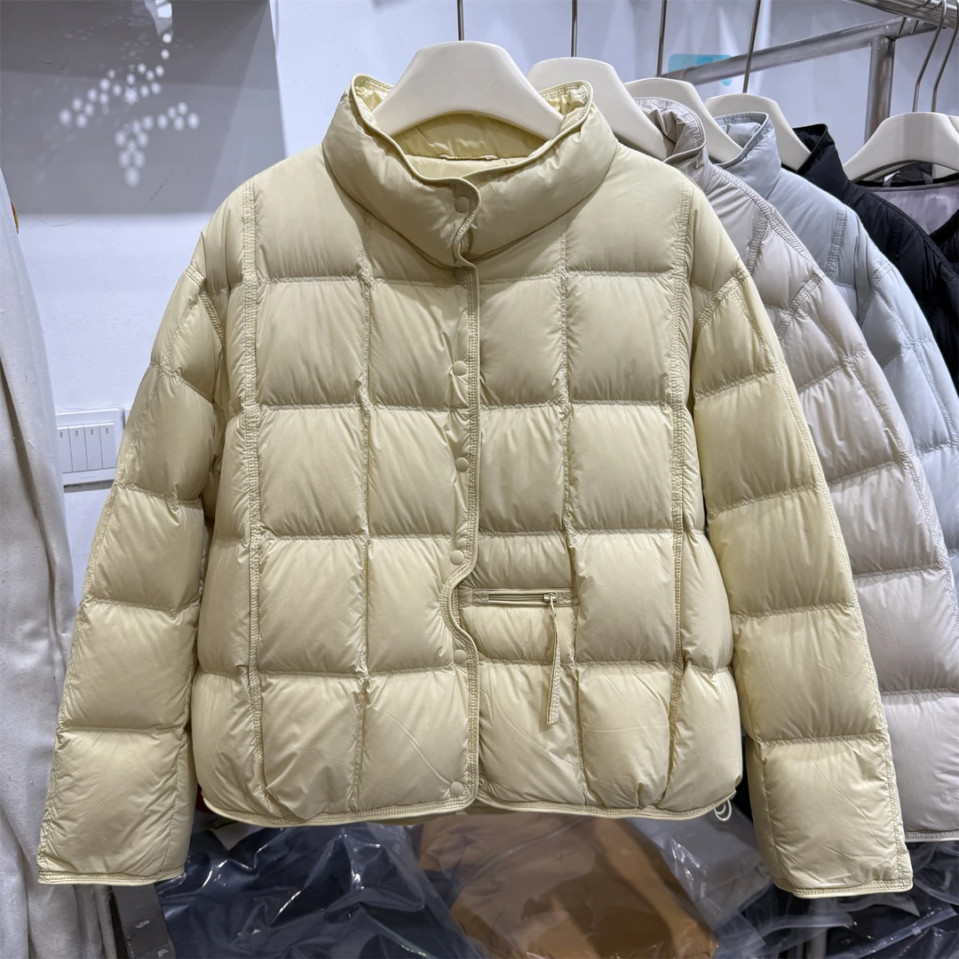 2025年冬季新款立领短款轻薄羽绒服女小个子休闲宽松显瘦保暖外套