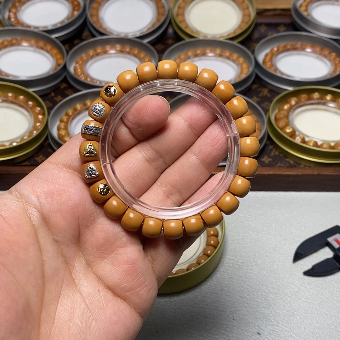 猴头核桃手串42号六标高配直切9左右