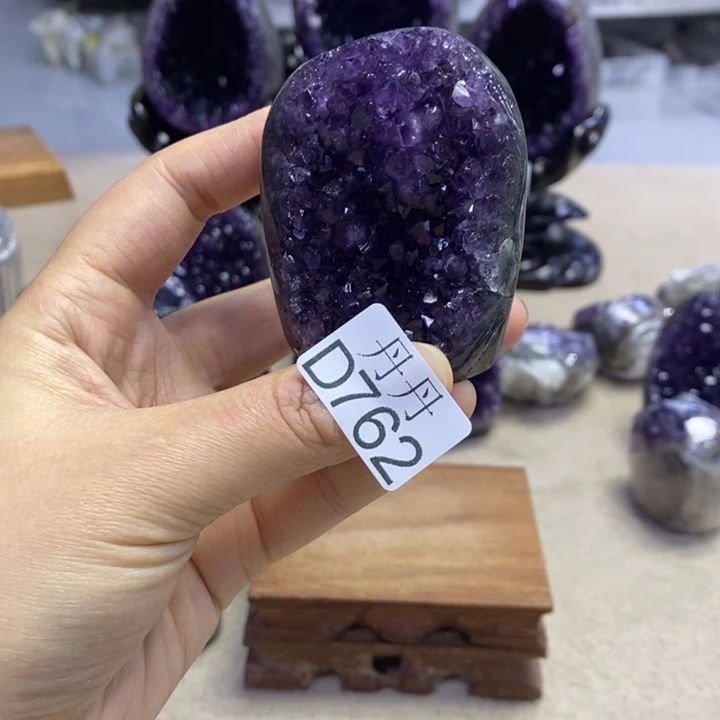 水晶未镶嵌大型摆件（非配饰）