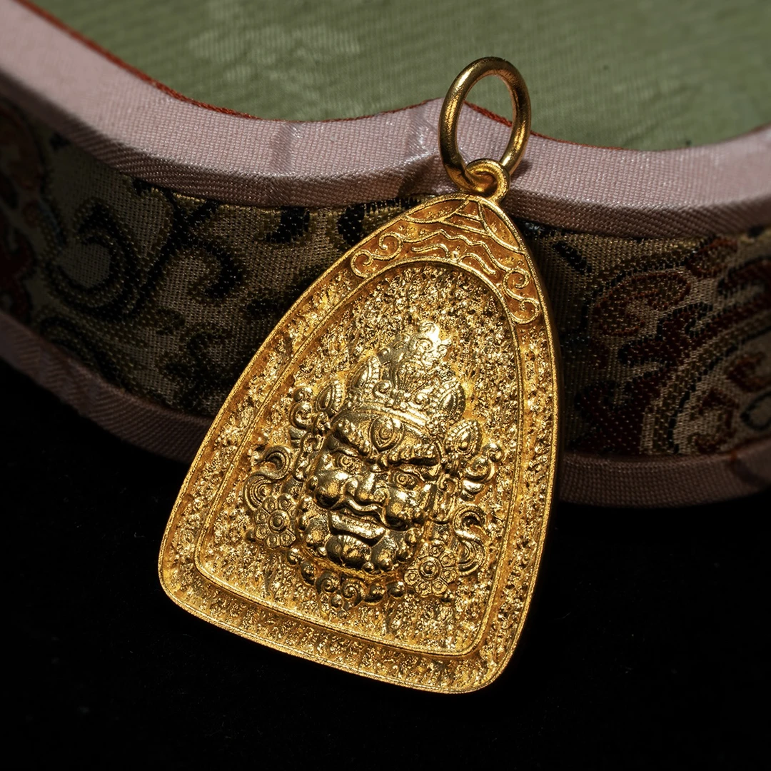 足金999 三角黄财神黄金吊坠