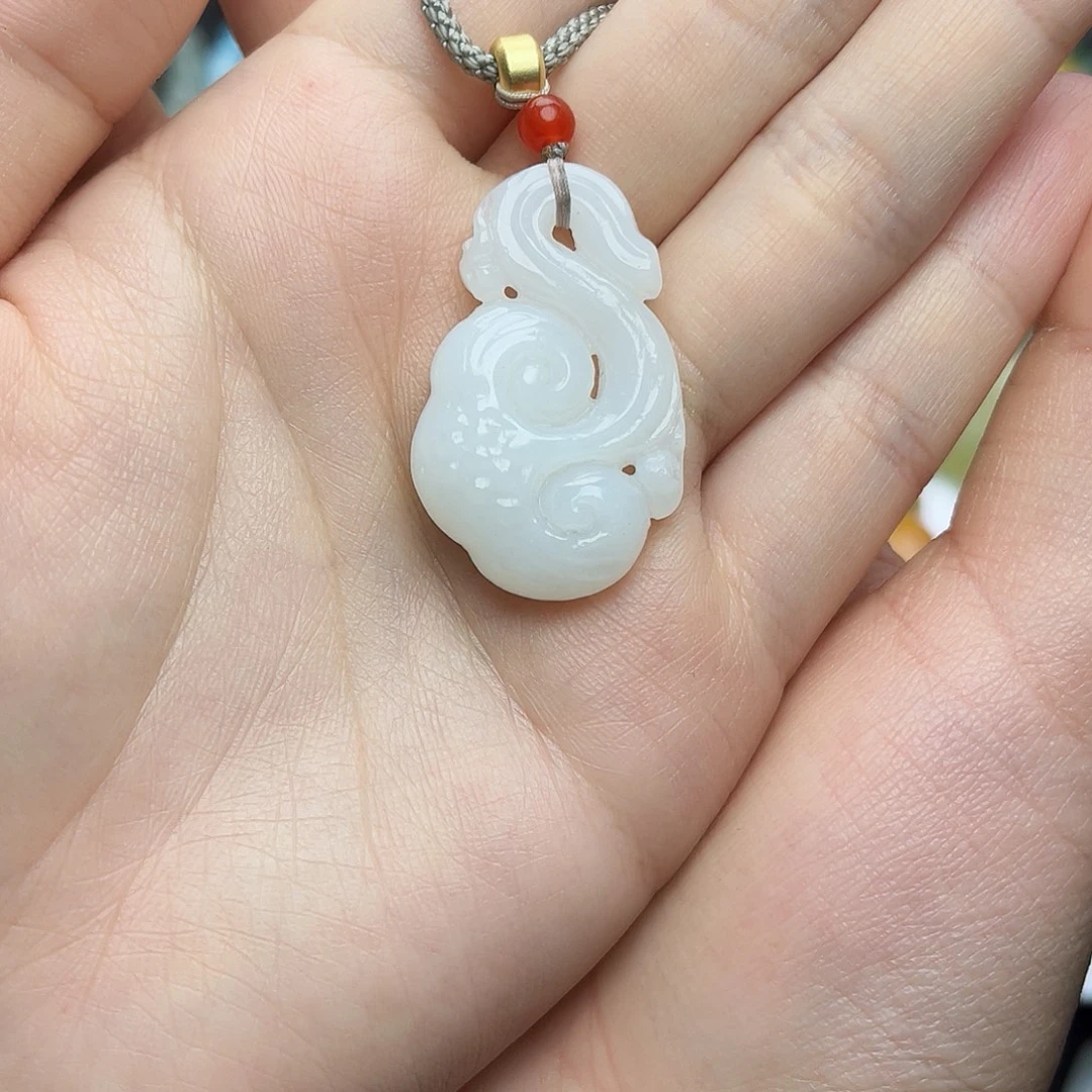 和田玉未镶嵌颈饰06