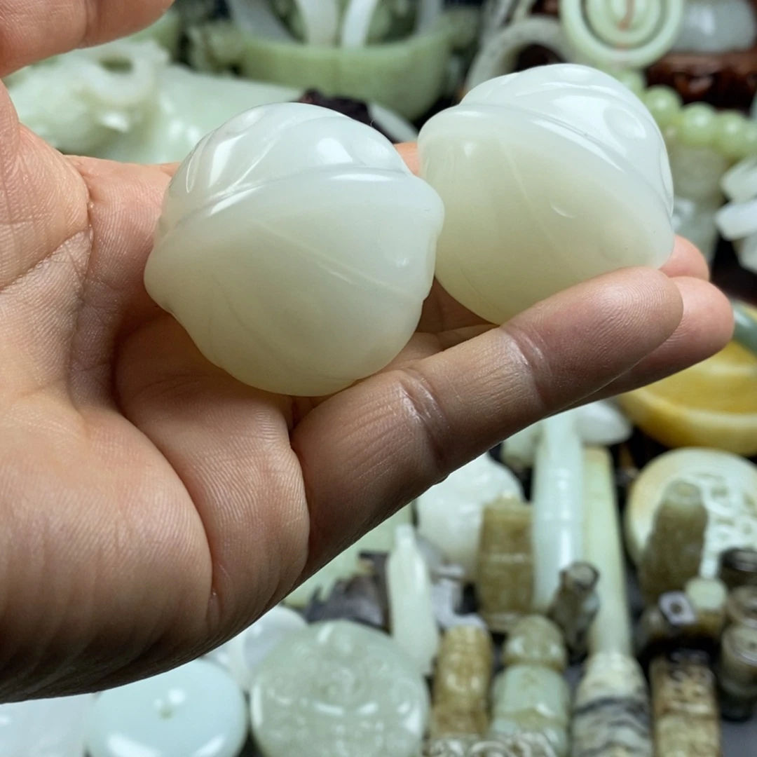 和田玉（糖玉）未镶嵌颈饰