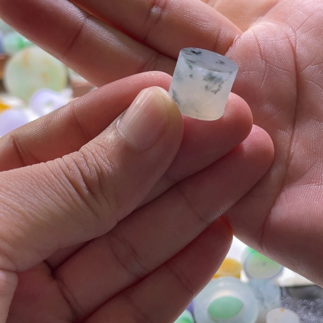 延***磊未镶嵌定制翡翠翡翠