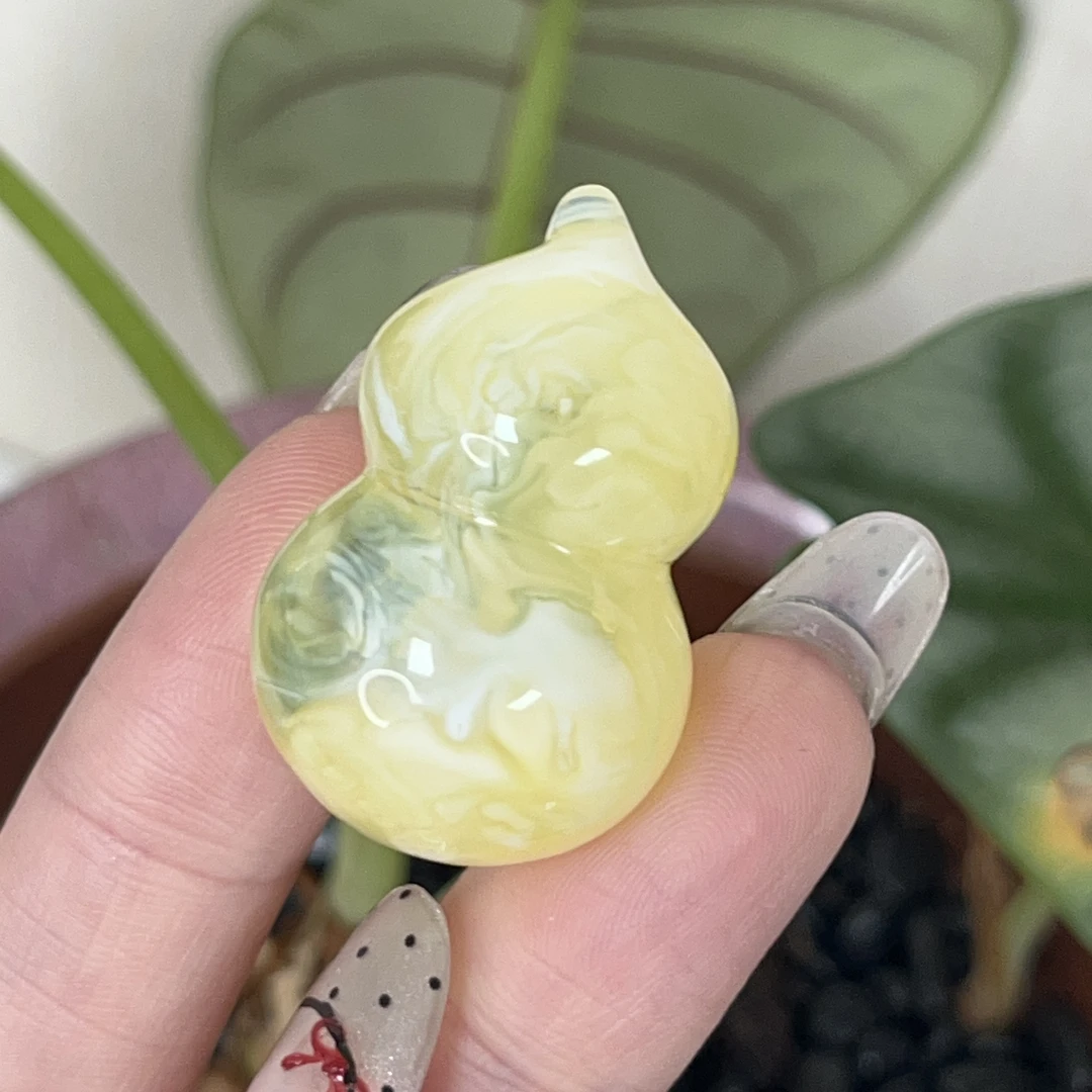 天然原矿无优化无烤色无补胶无煮蜜无辐照蜜蜡葫芦吊坠（1208）