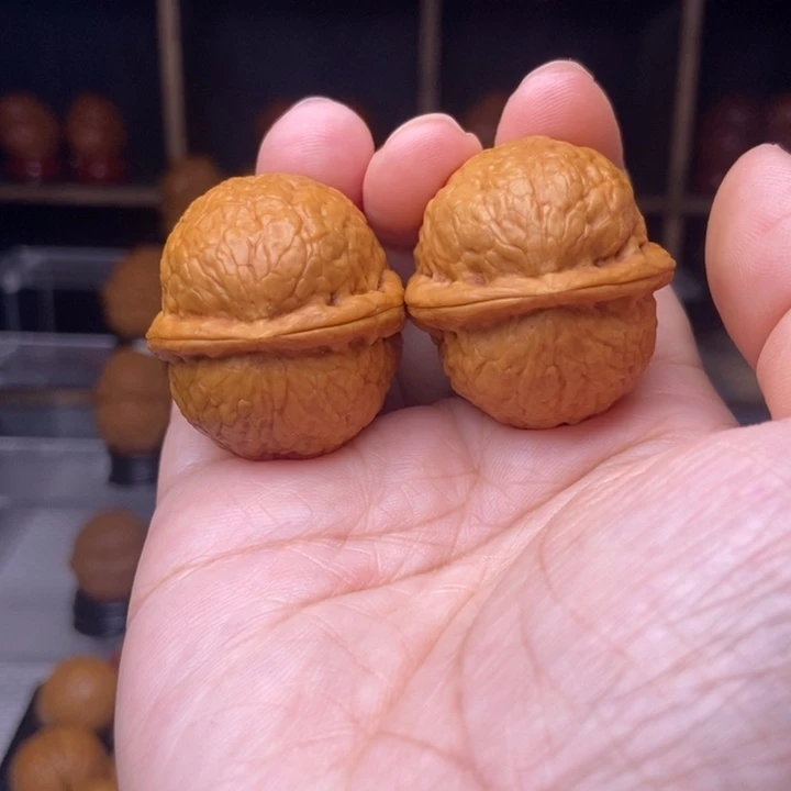 文玩核桃吊坠14粗筋屁桃