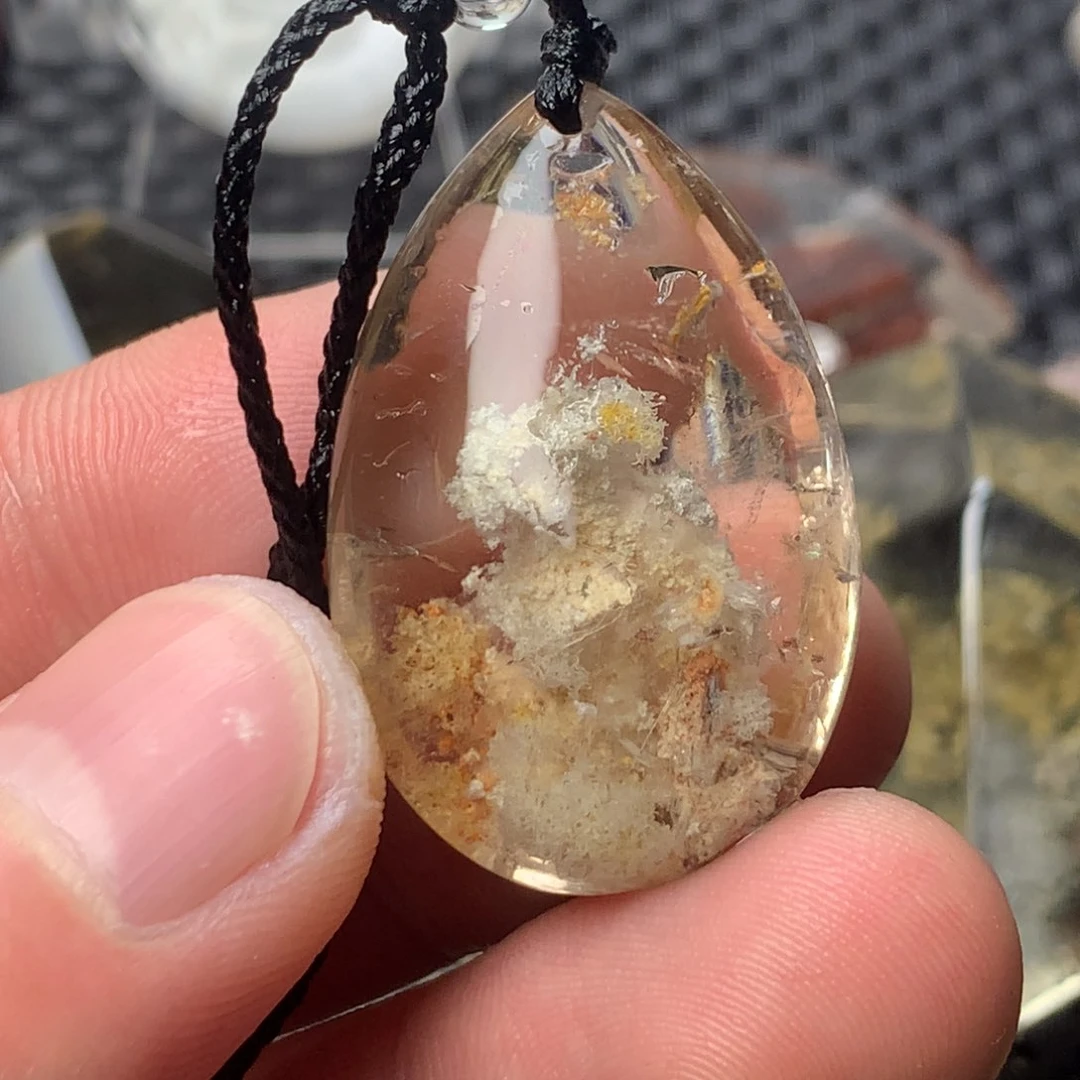 水晶颈饰未镶嵌阿*