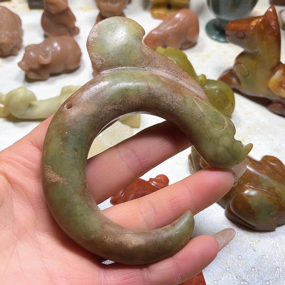 白玉菩提吊坠白玉菩提吊坠