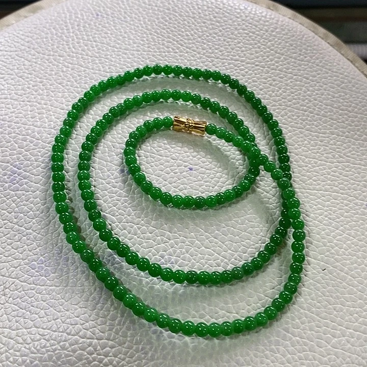 定制翡翠未镶嵌执*~卡3.9