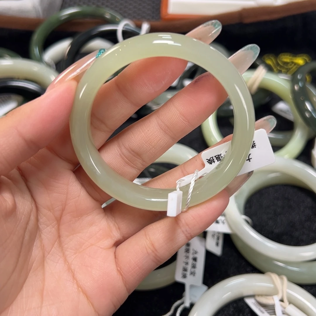 未镶嵌手镯和田玉D0002-52