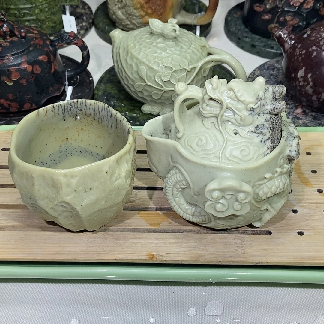 天***贸冰碛玉精品壶一套