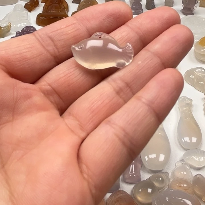 玛瑙/玉髓未镶嵌颈饰