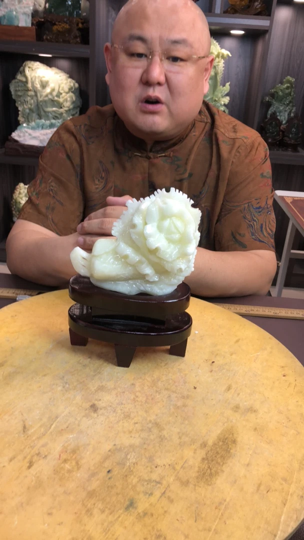 蛇纹石玉（覆膜）摆件原创作品。