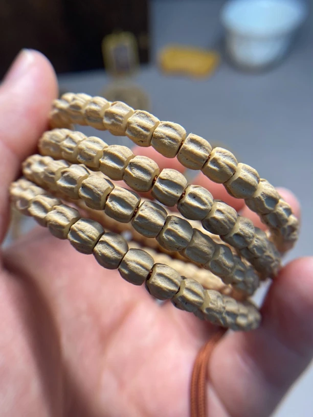 手作热振柏香深坑多棱顺方块6.3mm