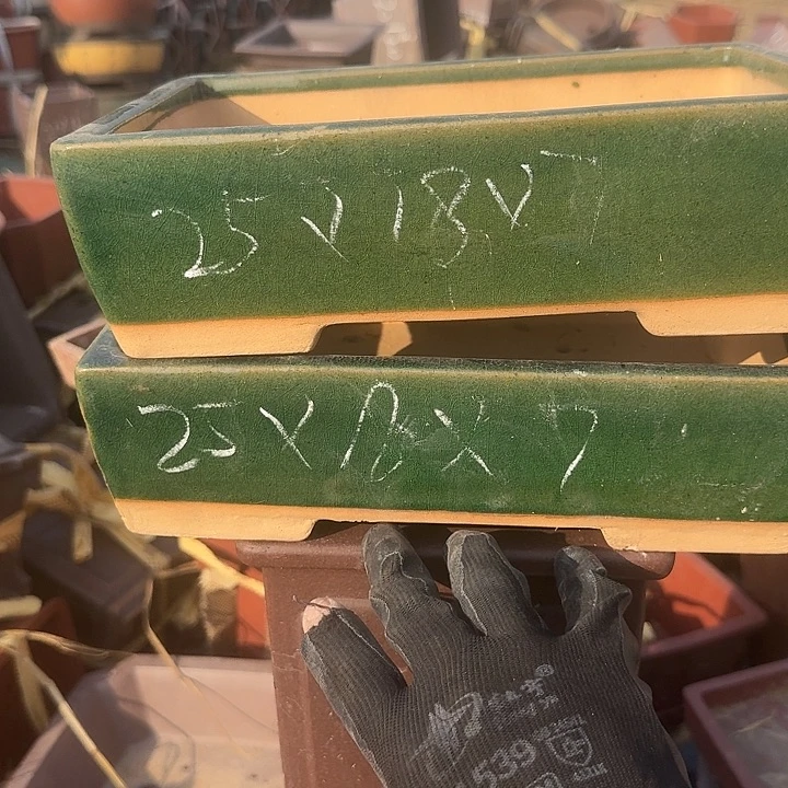 紫砂杯及红石酒品中具有独特特色