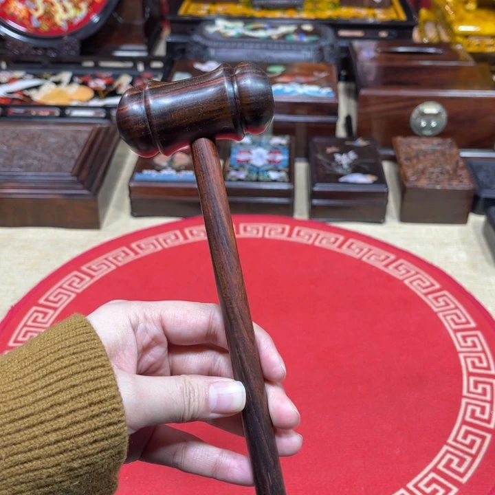 紫檀木类成套家具