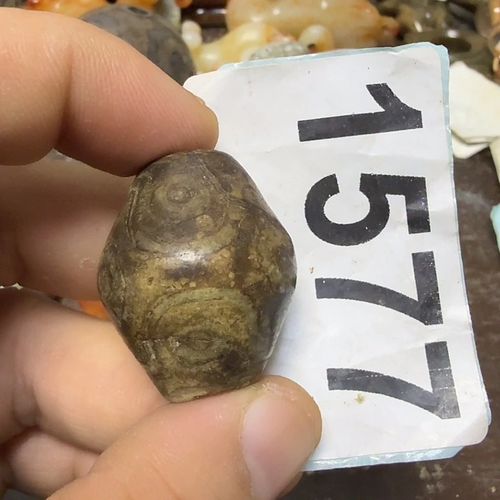 未镶嵌颈饰玛瑙/玉髓