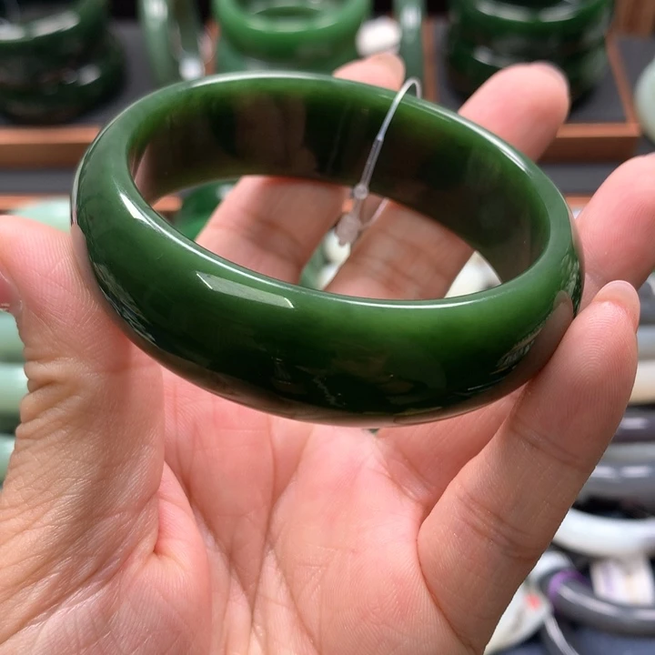 【闪购商品】未镶嵌手镯和田玉（碧玉）16