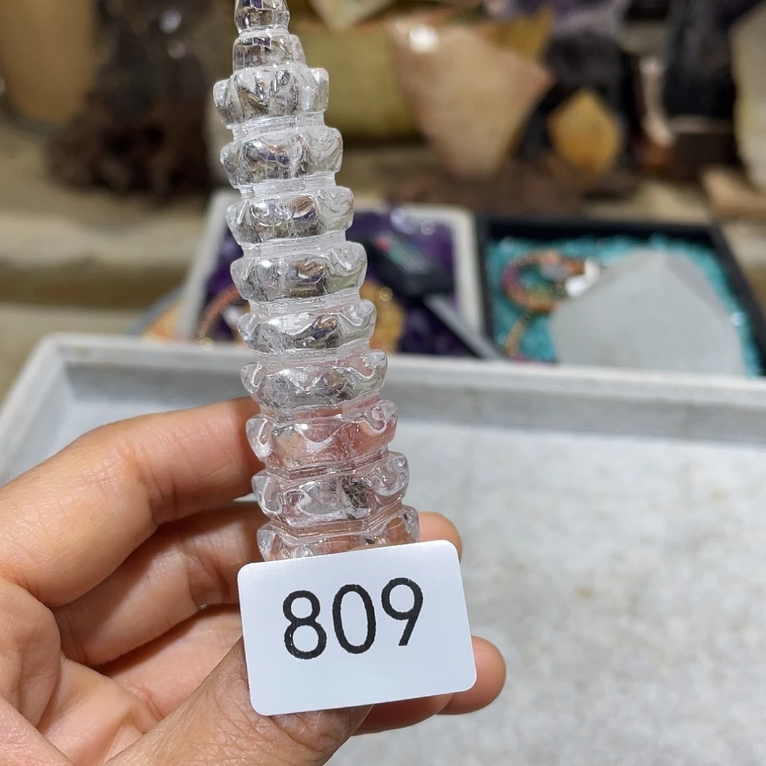 水晶摆件……未镶嵌