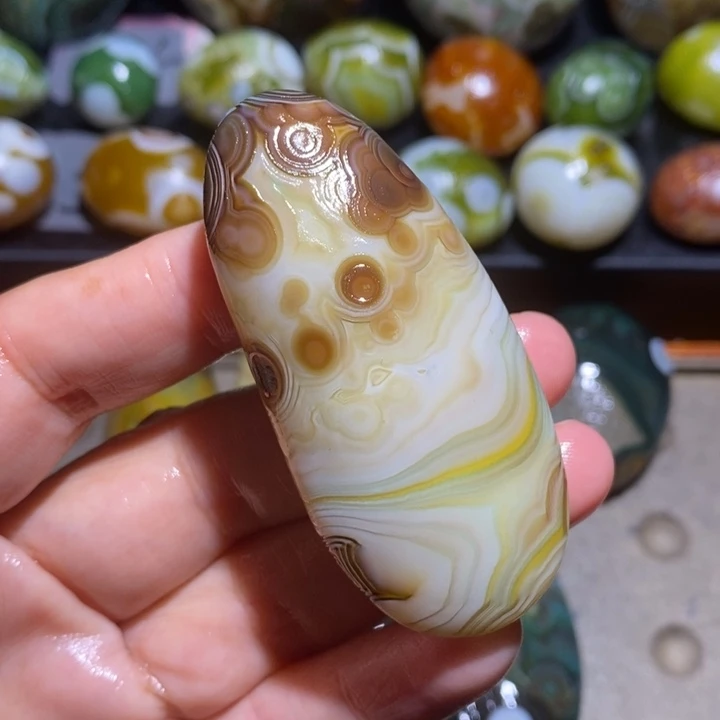 未镶嵌玛瑙/玉髓珠宝半成品21