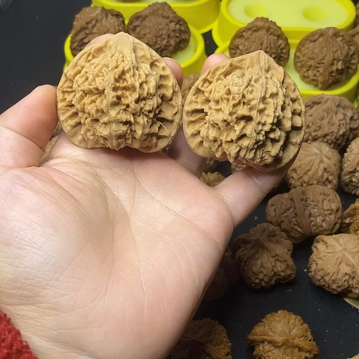 朝***暮文玩核桃   官帽52