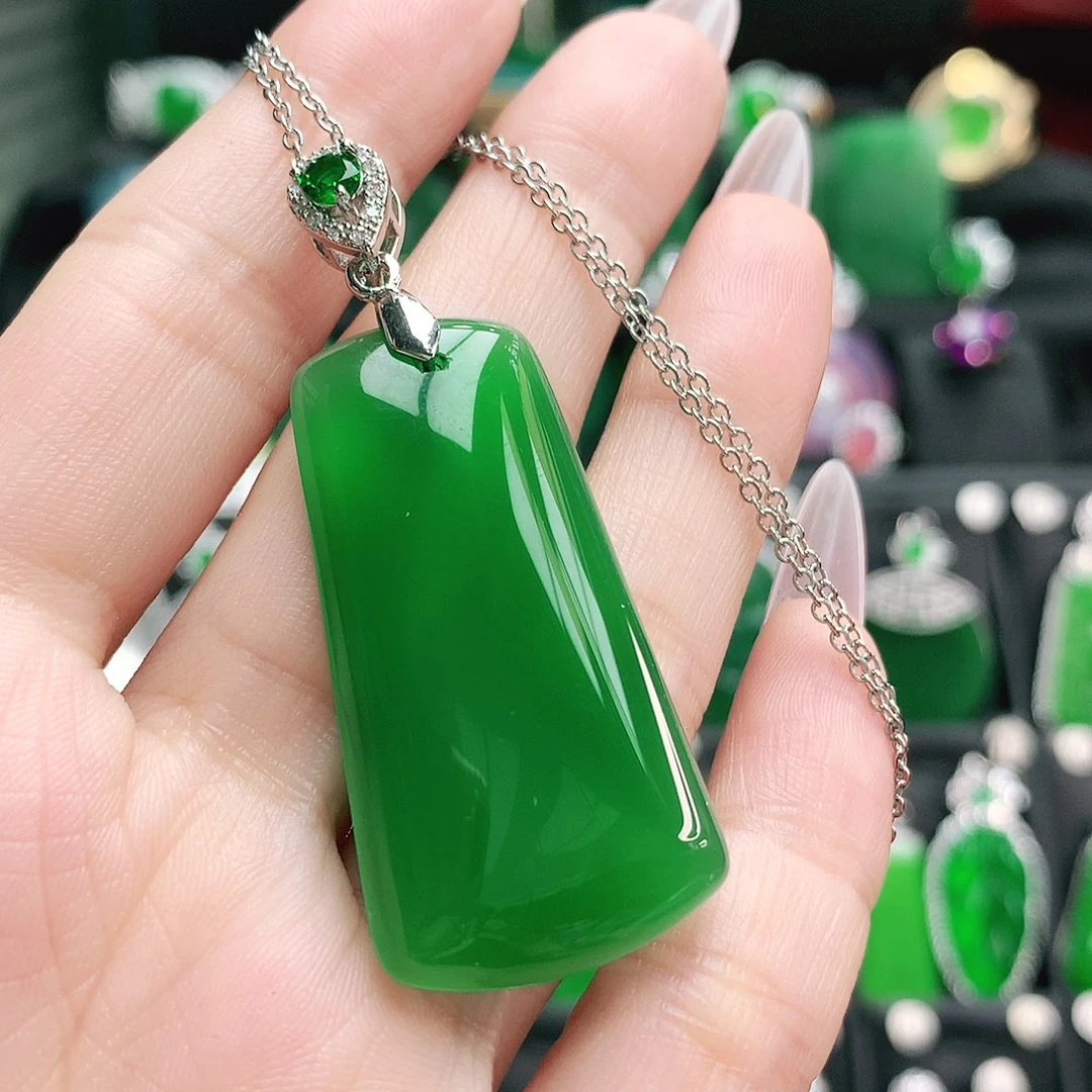 玛瑙/玉髓吊坠未镶嵌