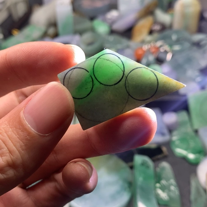 定制翡翠未镶嵌料子