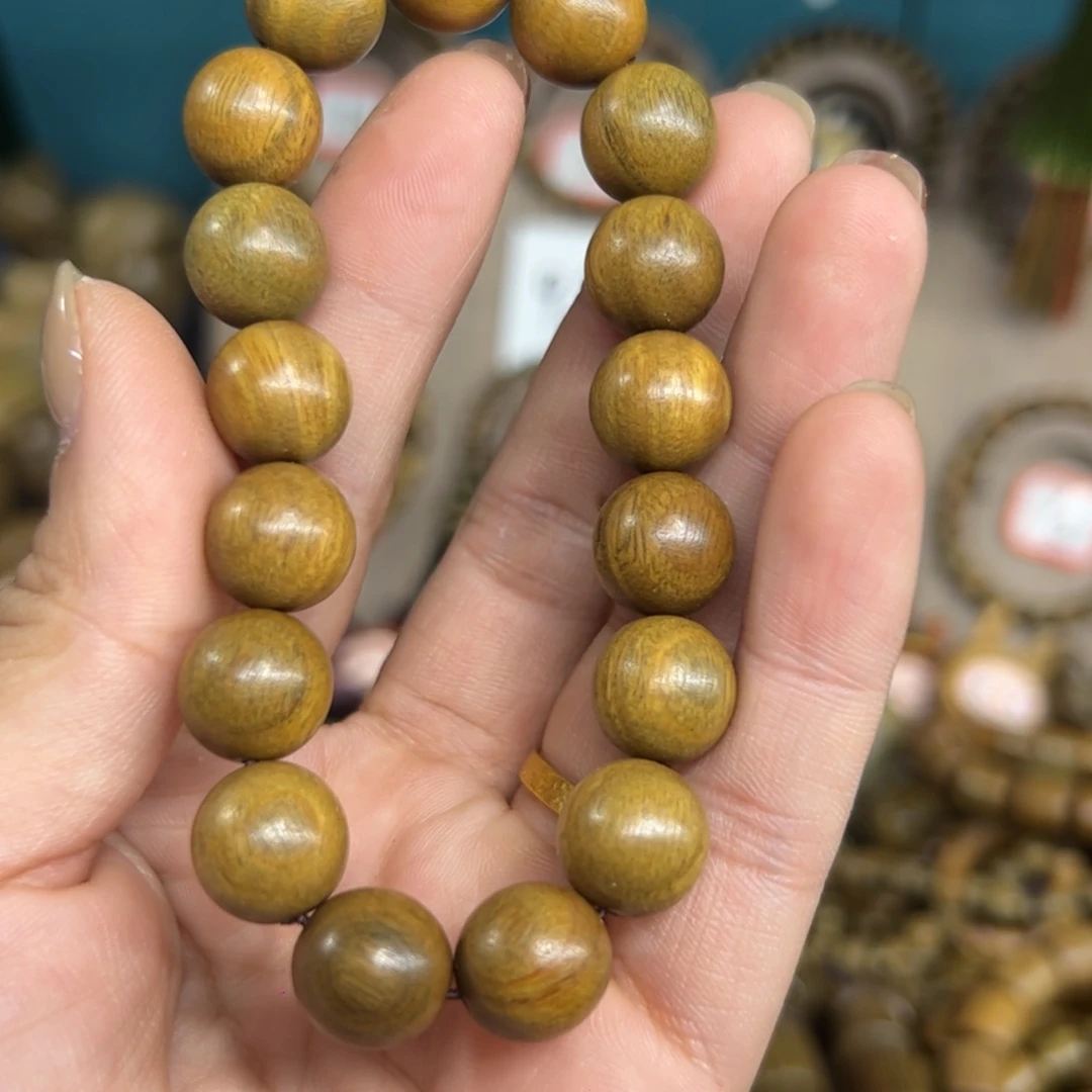 维腊木（绿檀）无事牌
