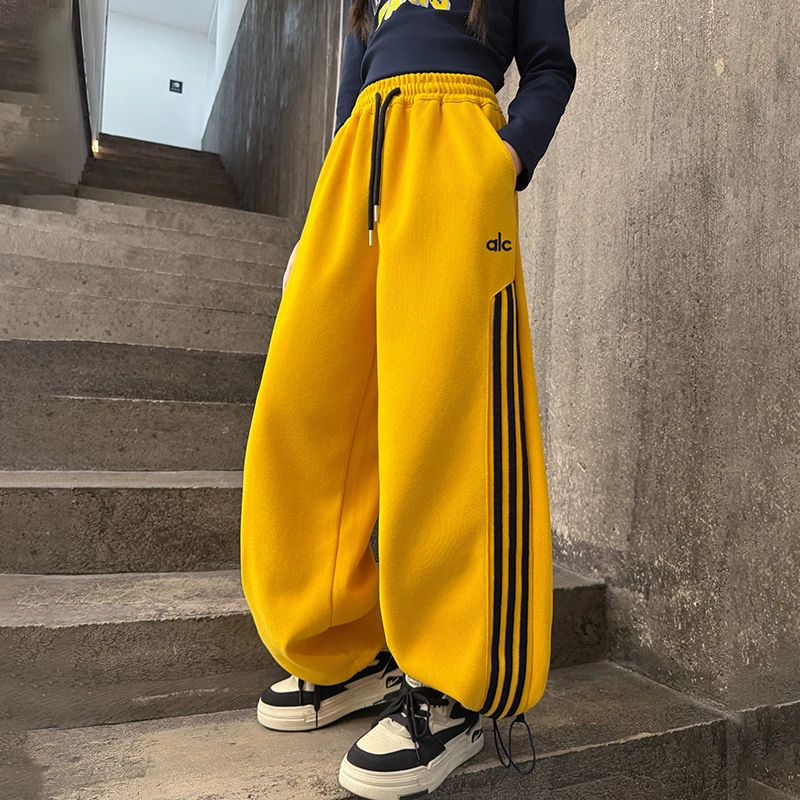 女童秋季运动卫裤2025新款女大童宽松拉条休闲弯刀裤儿童垂感长裤