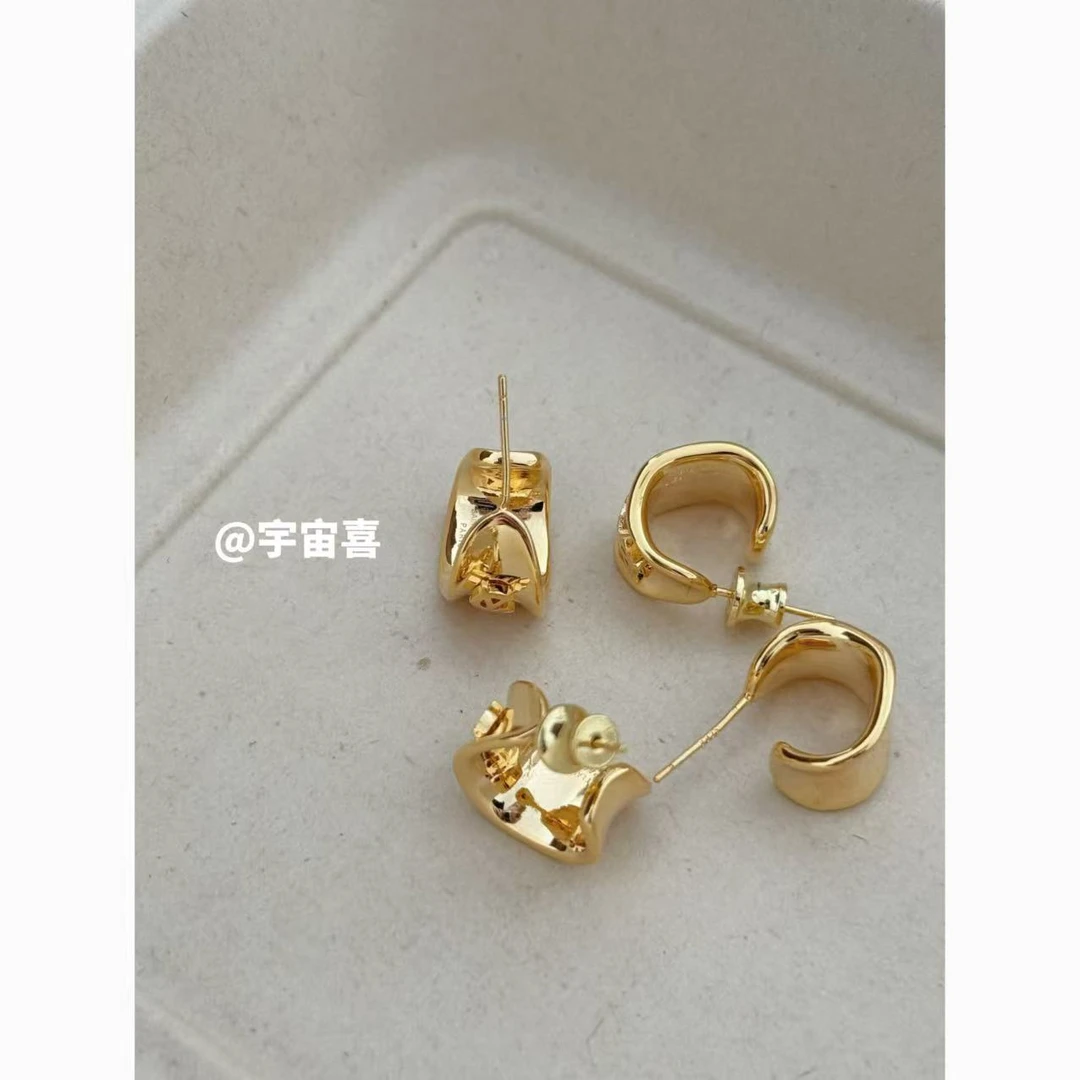 铜合金耳饰 【小树林曲面c字迷你耳钉耳圈金色】