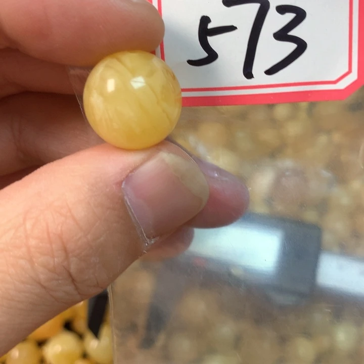 琥珀未镶嵌珠宝奇石瑕疵16